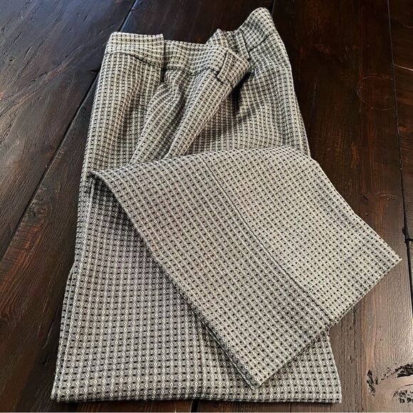 White House Black Market Slacks Gray & Black size 6 - Picture 4 of 8